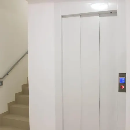 Amare Polignano לינה וארוחת בוקר 4*