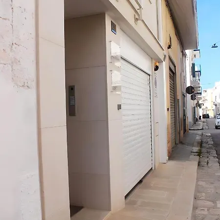 住宿加早餐酒店 Amare Polignano 滨海波利尼亚诺